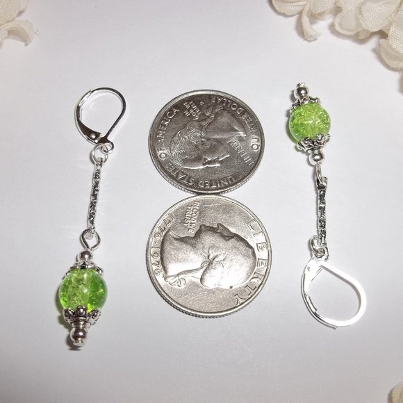 Long Earring Set Green Beaded Handmade NWT 5192 - Picture 3 of 8
